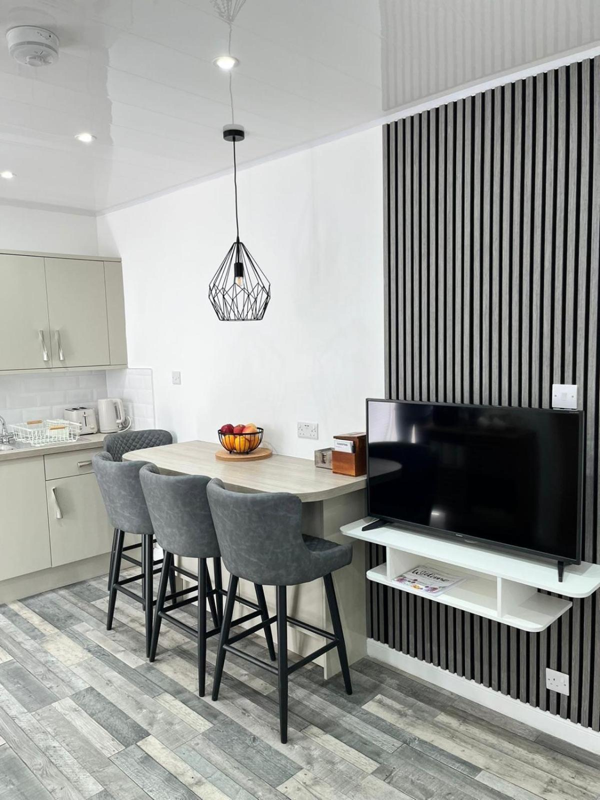 39 Wells Street Apartment インヴァネス エクステリア 写真