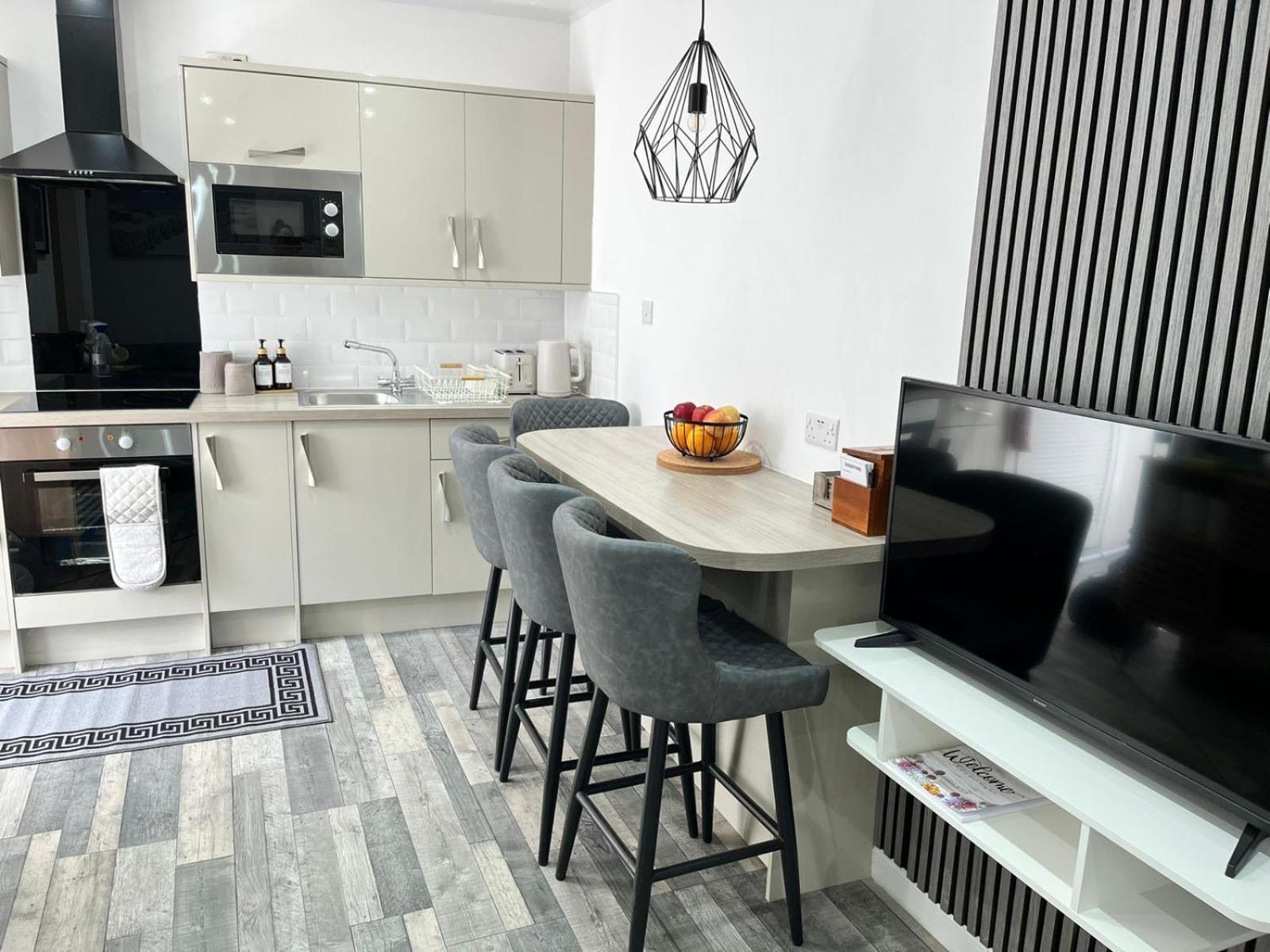 39 Wells Street Apartment インヴァネス エクステリア 写真